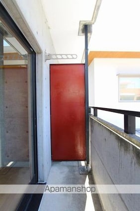 ダナ・ヴォーチェ[1R/19.39m2]のバルコニー