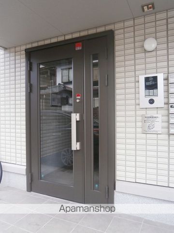 プレジオの玄関写真