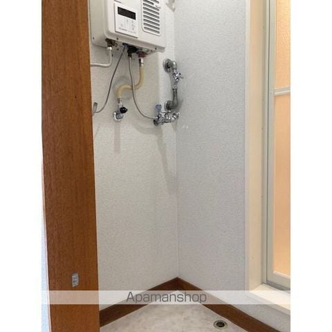 シティ・ブリーズ北郷の内装写真