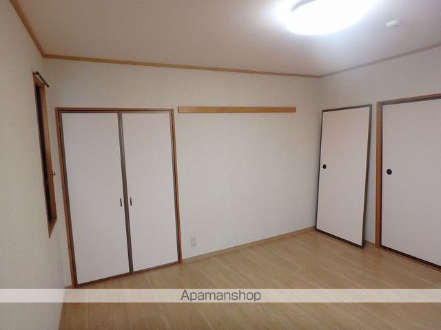 スプリングパーク横田 Eの内装写真