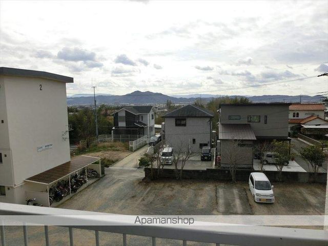 【和歌山市上野のマンションの写真】