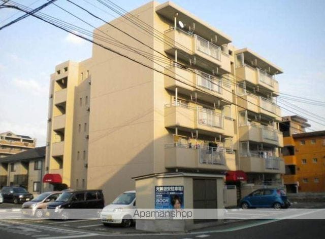 タワーズ唐原の玄関写真