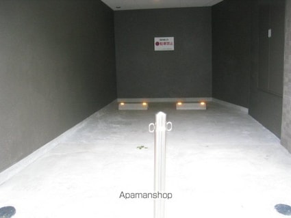 東京都杉並区松ノ木３丁目[1K/21.04m2]の駐車場