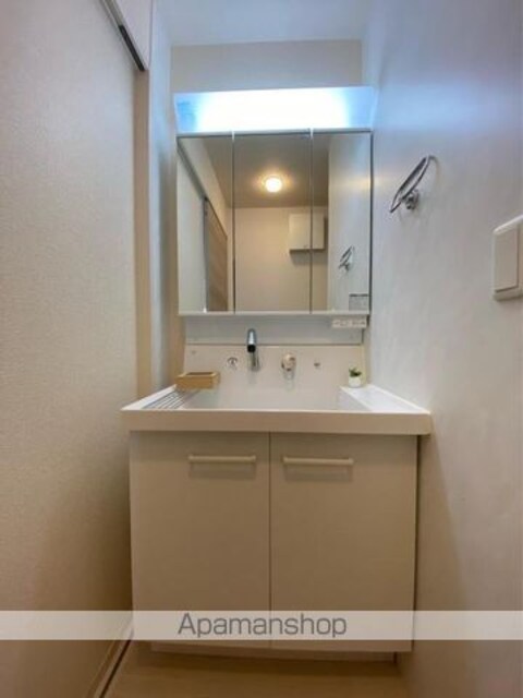 香川県高松市新田町甲[2LDK/59.58m2]の洗面所
