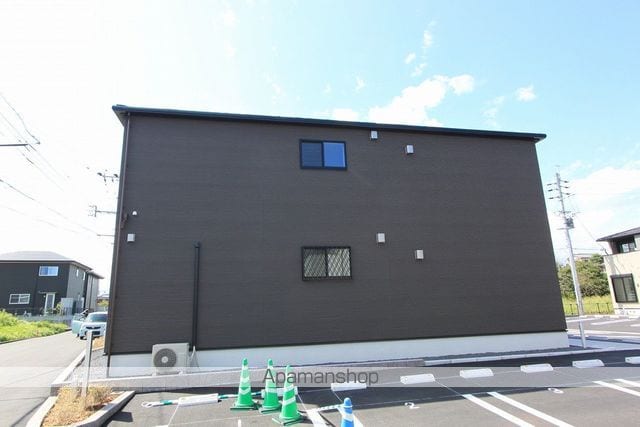 プラティーク挾間 壱番館の外観写真