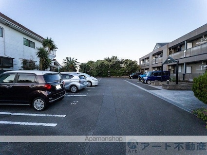 Ｂａｙｓｉｄｅエスポワール[1LDK/36m2]の駐車場1