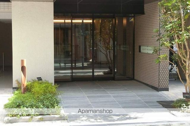ジオエント御徒町の玄関写真