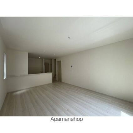 Ｋｏｌｅｔ河辺０３[3LDK/89.1m2]のリビング・居間1