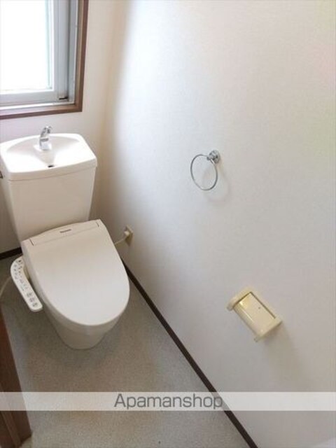 和歌山県和歌山市杭ノ瀬[2LDK/48.6m2]のトイレ