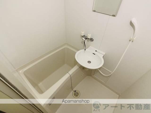 レオパレスサンタローザの内装写真