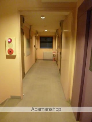 アークコート[1K/25.38m2]の共用部4