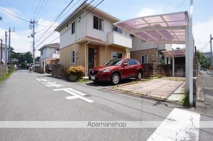 ボナール道後[3LDK/85.29m2]の駐車場2