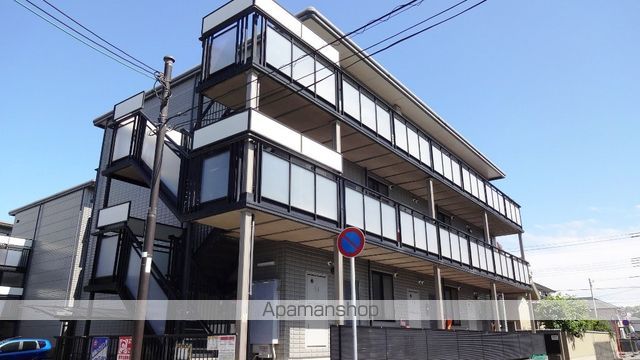 ハーモニーマンションA棟の外観写真