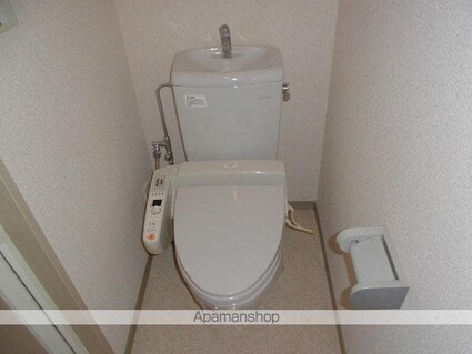 パークフロント西新宿[1R/20.46m2]のトイレ