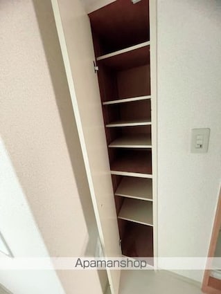 広島県広島市中区大手町５丁目[1K/17.75m2]の内装3