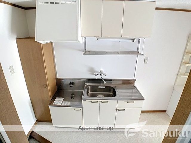 道後今市マンションの内装写真