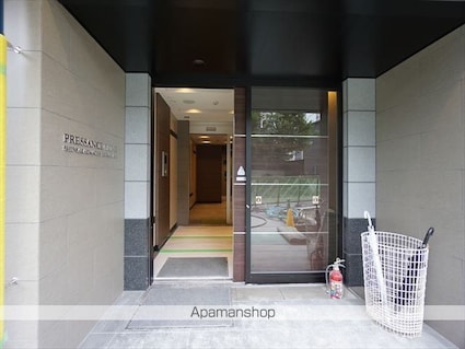 プレサンス　ジェネ　新栄町駅前　葵[1K/24.51m2]のエントランス