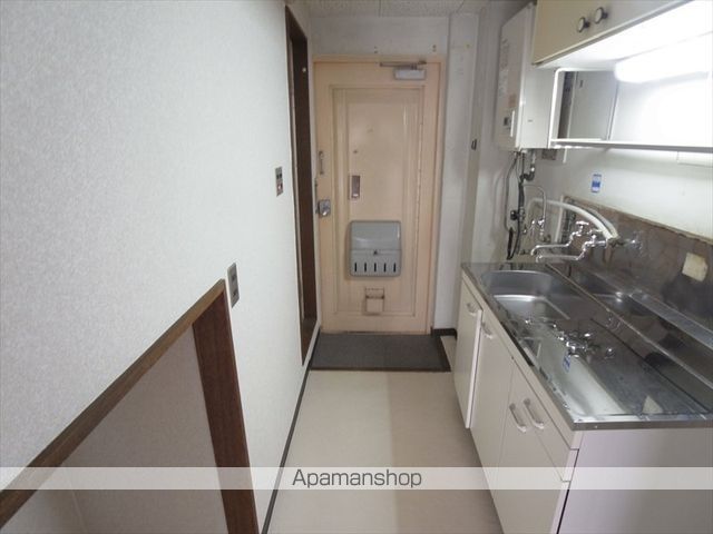 ロイヤルコーポタカノの内装写真
