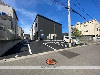 香川県高松市木太町[1LDK/42.53m2]の駐車場