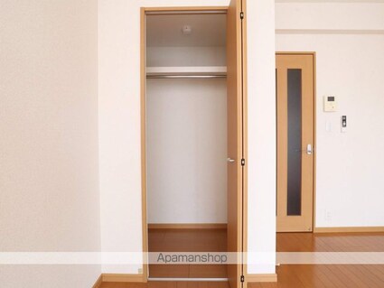 モア　グレイス　ワン[1K/30.08m2]の収納