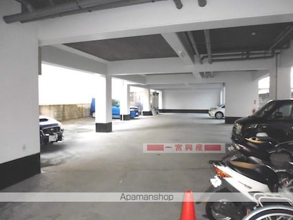 ＡＩＭＥＥ　ＶＩＢＥＲＴ（旧：第６６杉フラット）[2DK/38.88m2]の駐車場5