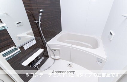 セグロ　３５８[1K/31.21m2]のバス