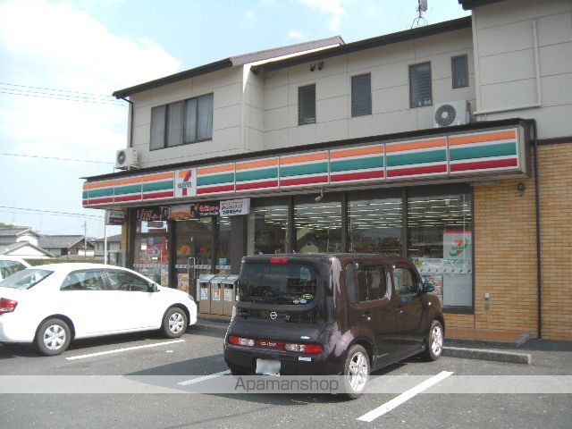 ウィステリアの周辺写真
