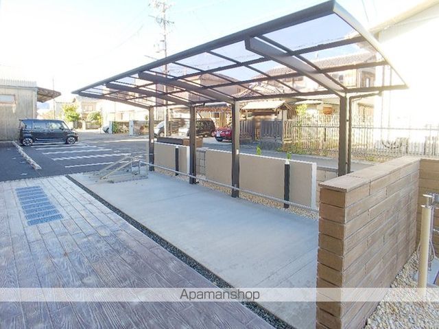 エミネンス山崎の外観写真