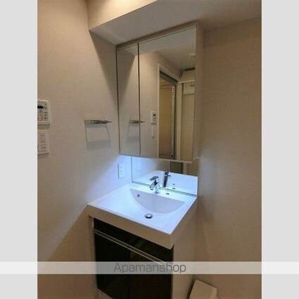 オープンレジデンシア銀座二丁目[1K/26.3m2]の洗面所