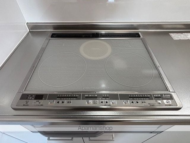 アウスピオーリの内装写真