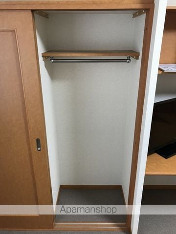 レオパレスカマン オレイエの内装写真