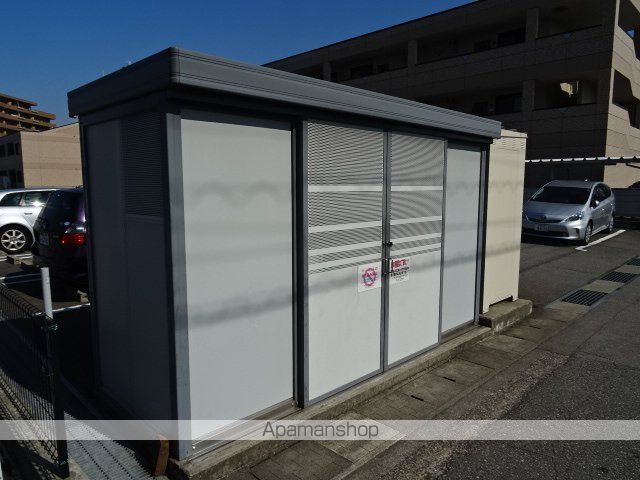 富山地鉄富山市内線 南富山駅前駅 徒歩11分 3階建 築17年のその他写真