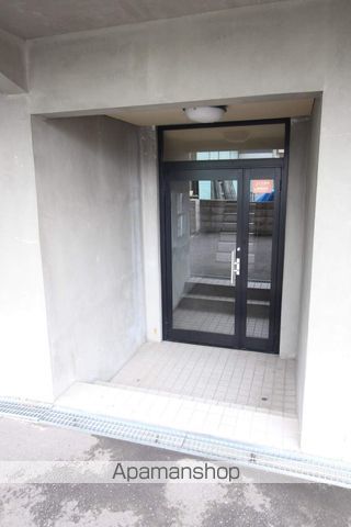 アレンダール壱番館の玄関写真
