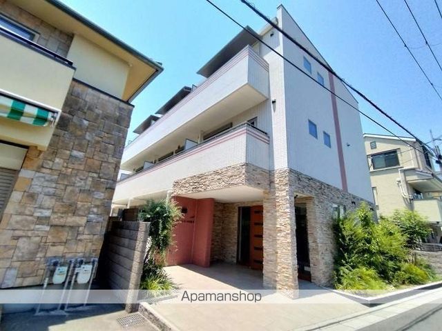 エルパシオン吹田泉町の外観写真