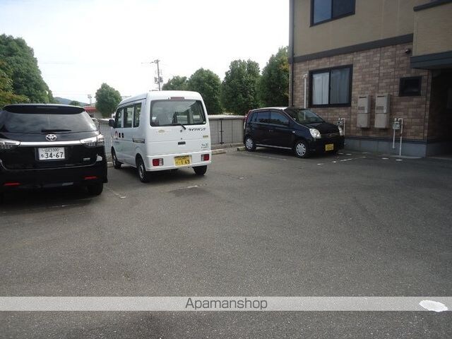 セジュール瑞穂　Ａ棟[2LDK/55.4m2]の駐車場