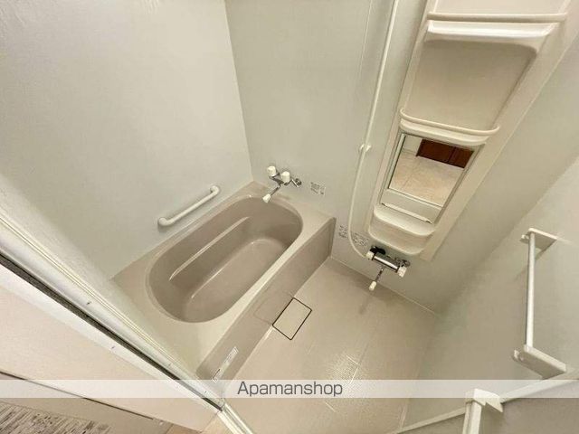 パオス高盛の内装写真