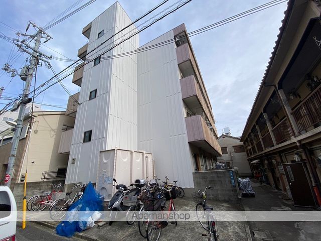 Hale Kadomaの外観写真