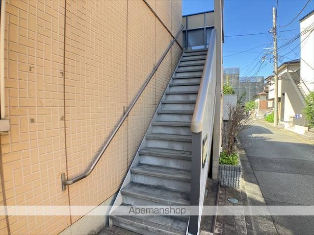 リヴェール東林間の玄関写真
