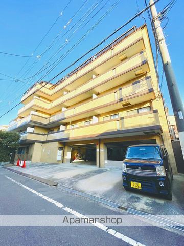 ロイヤル新森の外観写真