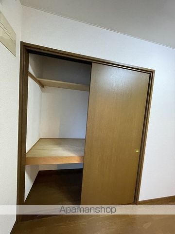 グリーンパレス山の手の内装写真
