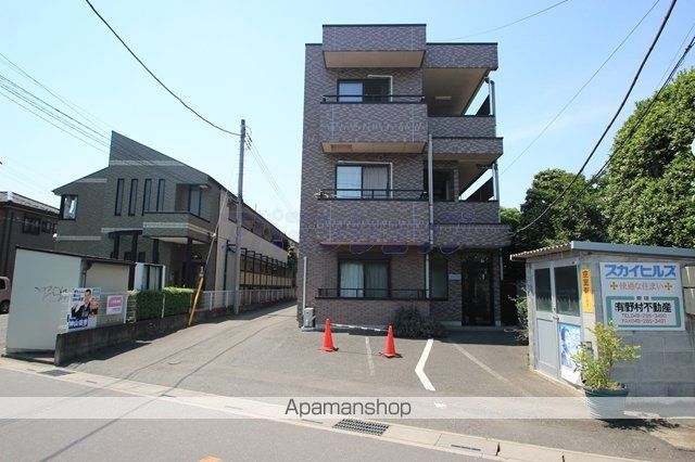 スカイヒルズの外観写真