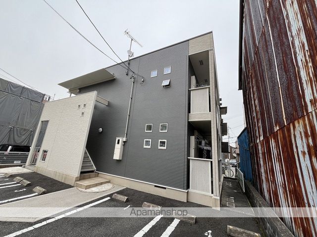 KST13の外観写真