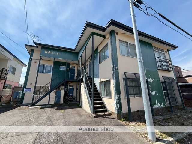 日成マンションAの外観写真