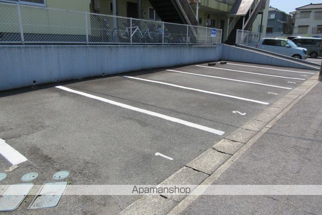 グレイス小西のその他写真