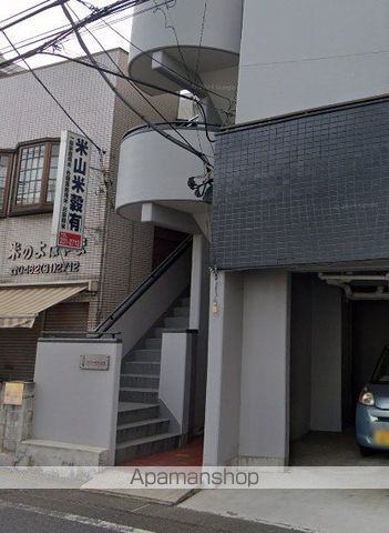 フジコーポかしわ台の玄関写真