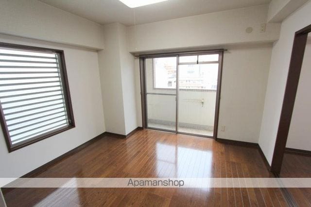 エグゼクティブコート中新町の内装写真