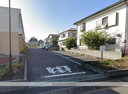 レオパレスキャピタルハイツ[1K/23.18m2]の駐車場