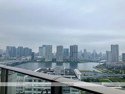 ベイズタワー＆ガーデン[1LDK/61.45m2]の内装4