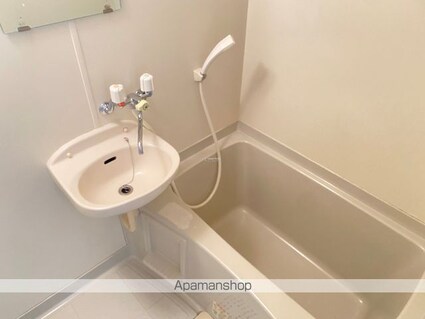 メンバーズエイト[1K/22.11m2]の洗面所