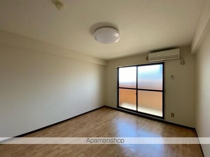 プチメゾン片原町[1R/18.44m2]のリビング・居間